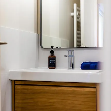 Apollonia Visage Du Monde - Clim - Parking - Tram A 2min דירה *